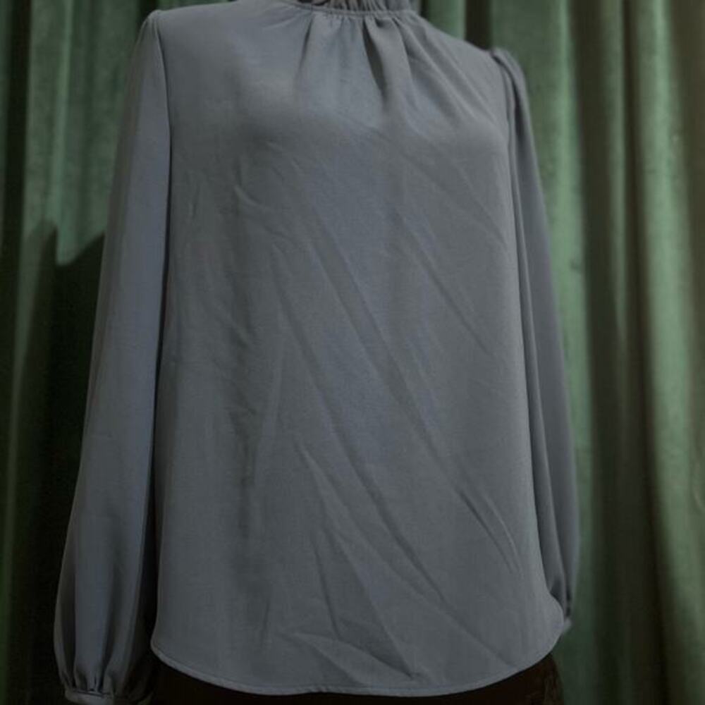 HALARA Elegant Slate Blouse